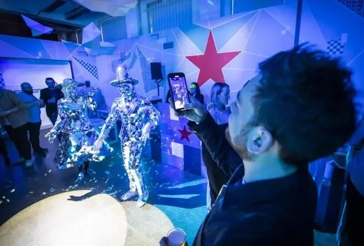 JNV_HEINEKEN_SILVER_META_BAR_LAUNCH_03-1-858x580-3